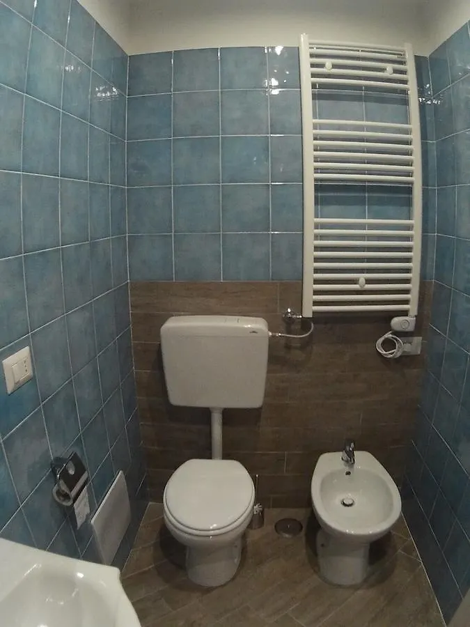 B&B Da Ary Colorful Rooms Naples 3*,