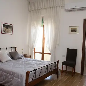 Bed & Breakfast Easy House, Napoli